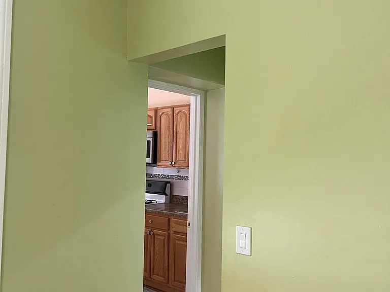 3306 Hudson Ave #2 — Photo 7