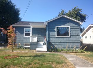 5006 SW Waite St, Seattle, WA 98116