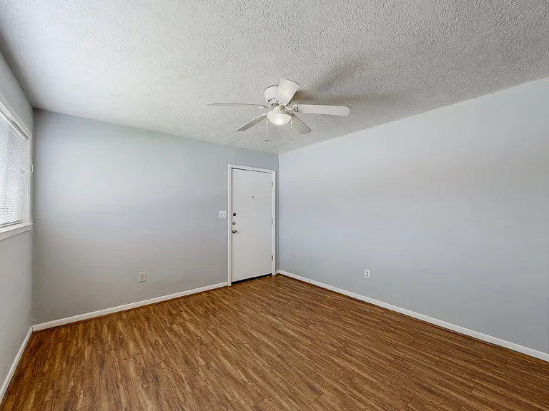304 Tauber St #3 — Photo 6