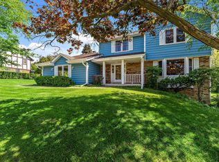 1330 Lexington Ct, Brookfield, WI 53045