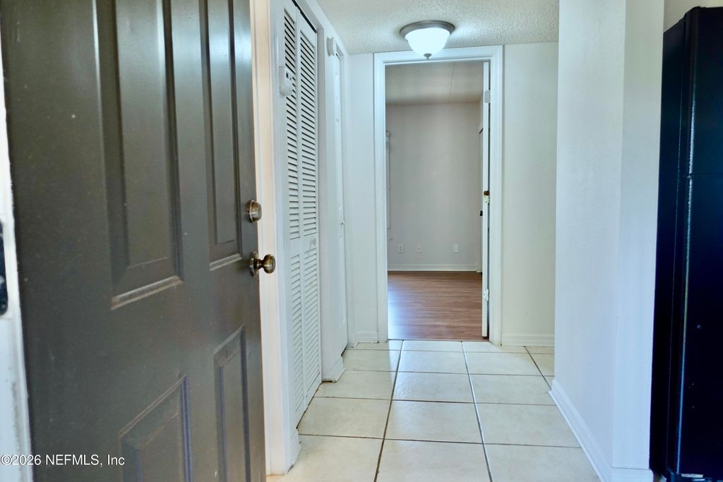 355 MONUMENT Road #20 D2, Jacksonville, FL - View 2