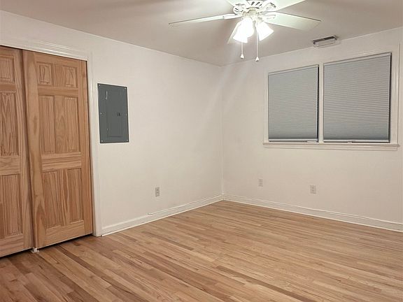 5th image of 273 Paulanne Ter Floor 2