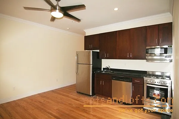 Rented by aptsandlofts.com | media 21