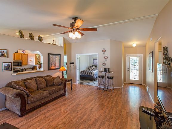5th image of 12716 W Chandler Ave
