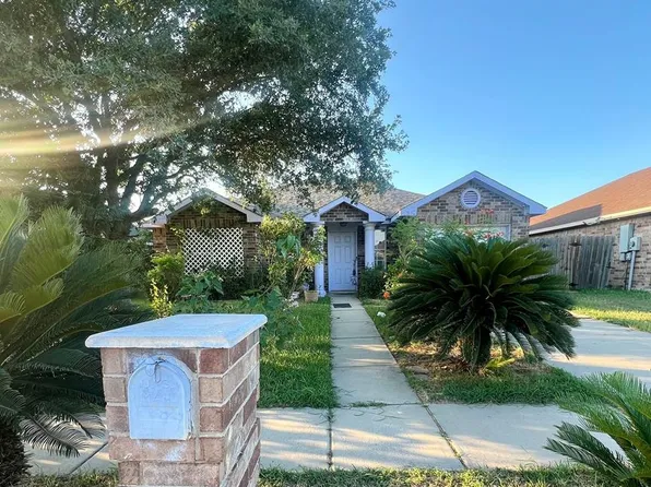 1299 Janet Ln, Brownsville, TX 78526