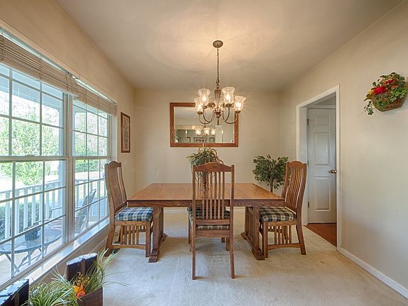 2nd image of 14851 Buttonwood Ct