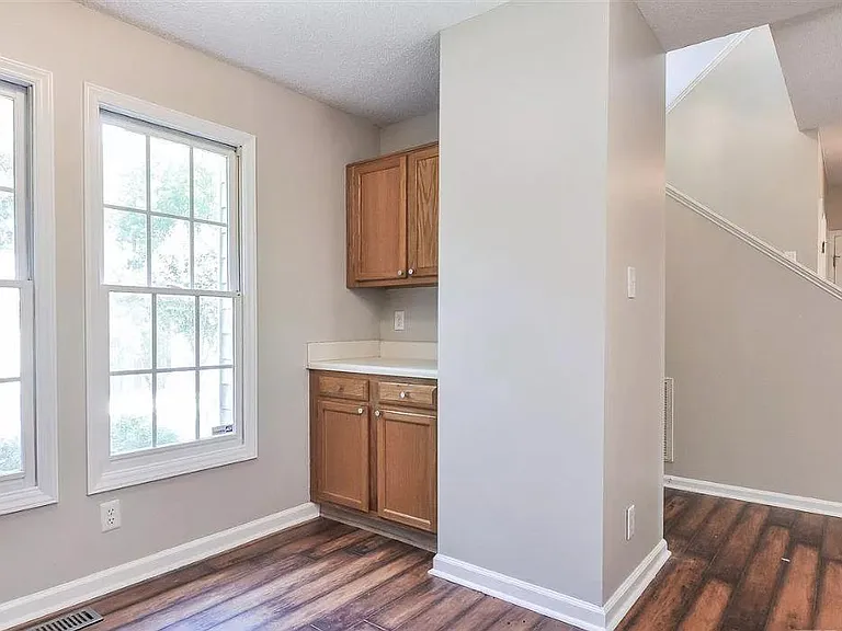 207 Mint Hill Dr — Photo 10