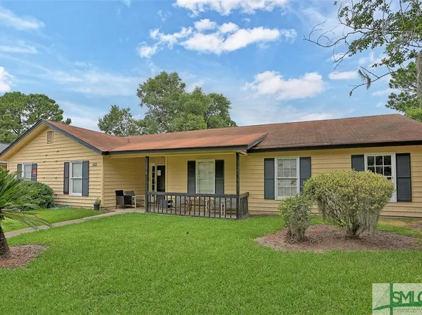 102 N Nicholson Circle, Savannah, GA 31419