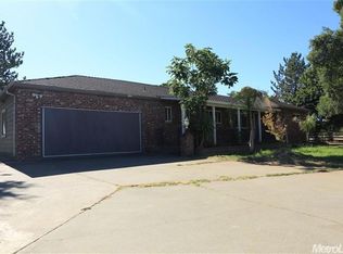 6101 Tree View Rd, Sacramento, CA 95830