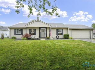 645 Bennington Dr, Maumee, OH 43537