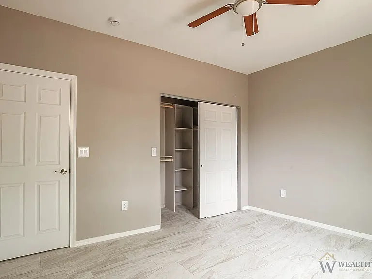 1349 W Hualpai Rd #1 — Photo 20
