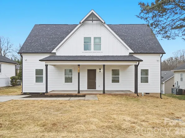 917 Bethpage Rd, Davidson, NC 28081