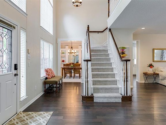 5th image of 3817 Trailview Dr