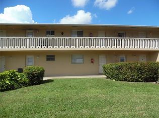 881 SW 74th Ter APT 202, Pompano Beach, FL 33068