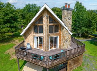 9212 Ridge Rd, Arvonia, VA 23004