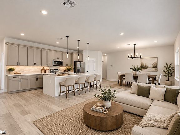 3rd image of 2608 Monza Dr