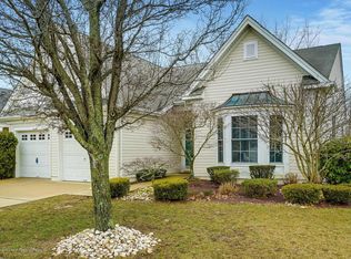 37 Winged Foot Rd, Jackson, NJ 08527