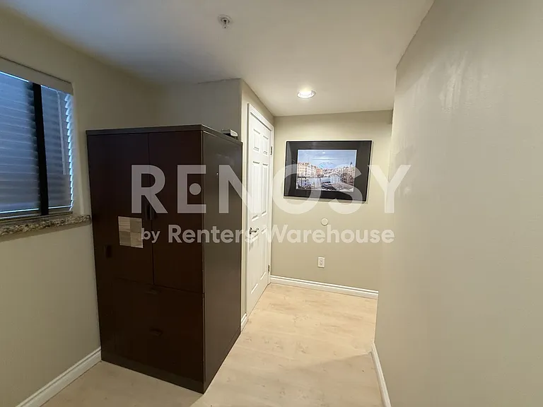6514 Phinney Ave N #C — Photo 19