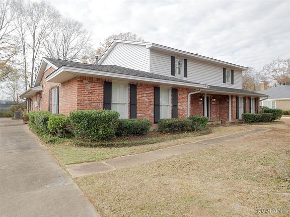 4th image of 1800 Wentworth Dr