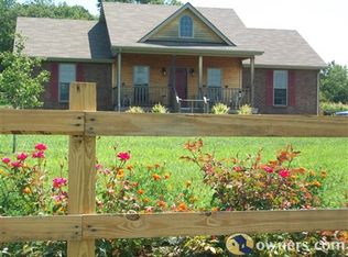 183 Shepherds Ln, Bradyville, TN 37026