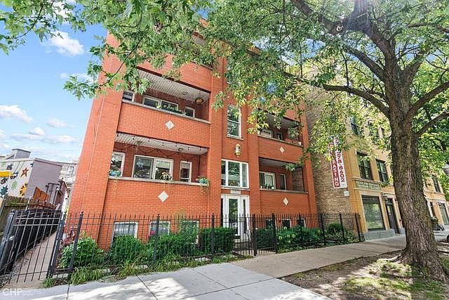1st image of 1539 N Wicker Park Ave #1W