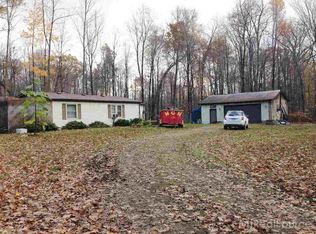 6052 Benoit Rd, Clay, MI 48001