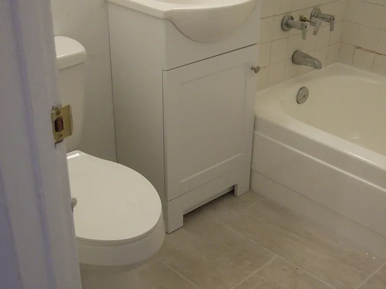 1362 West Blvd #3 — Photo 6
