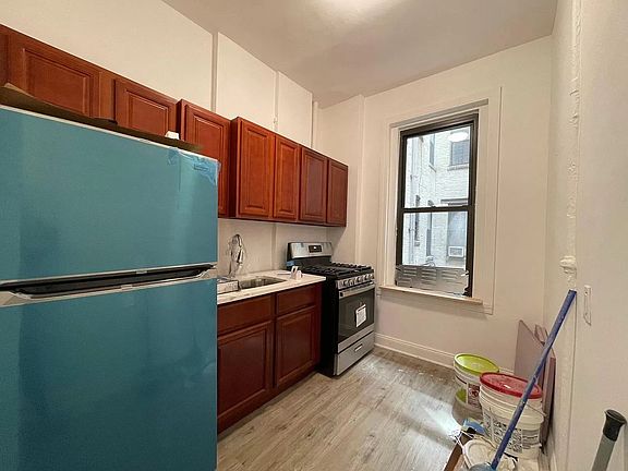 2nd image of 1103 Franklin Ave APT 3