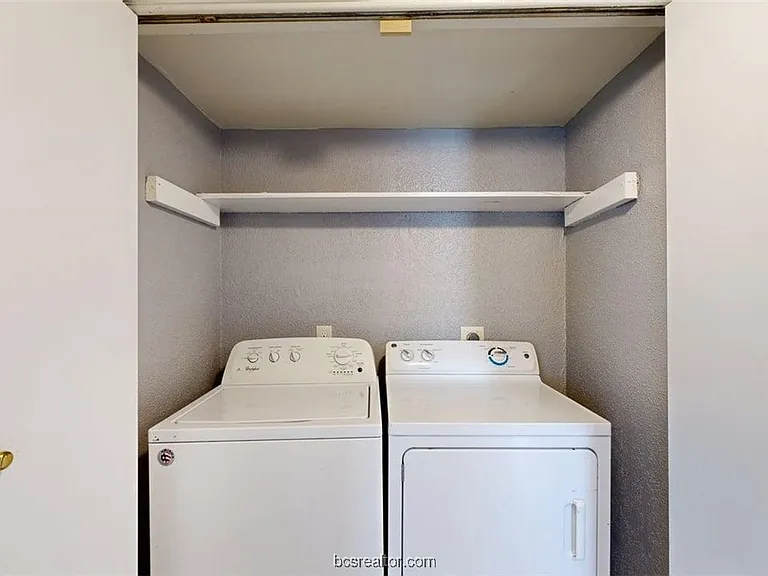 1524 Pine Ridge Dr #B — Photo 17