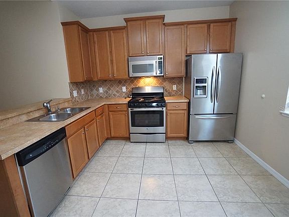 3rd image of 5201 Sunset Canyon Dr