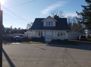 119 W Wall St, Neshkoro, WI 54960