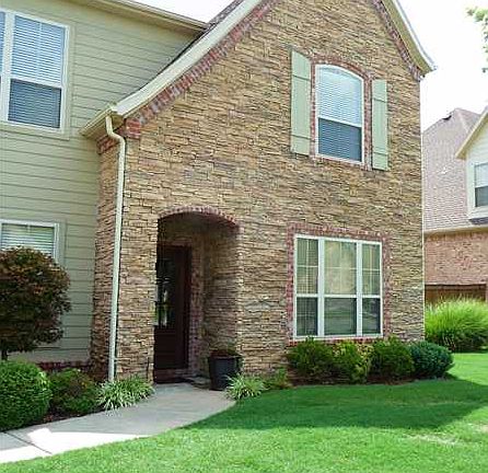 2nd image of 1840 Candleshoe Dr