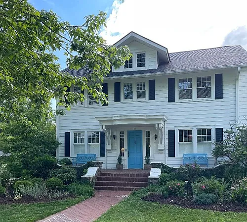 11 N Kensington Rd Photo 1
