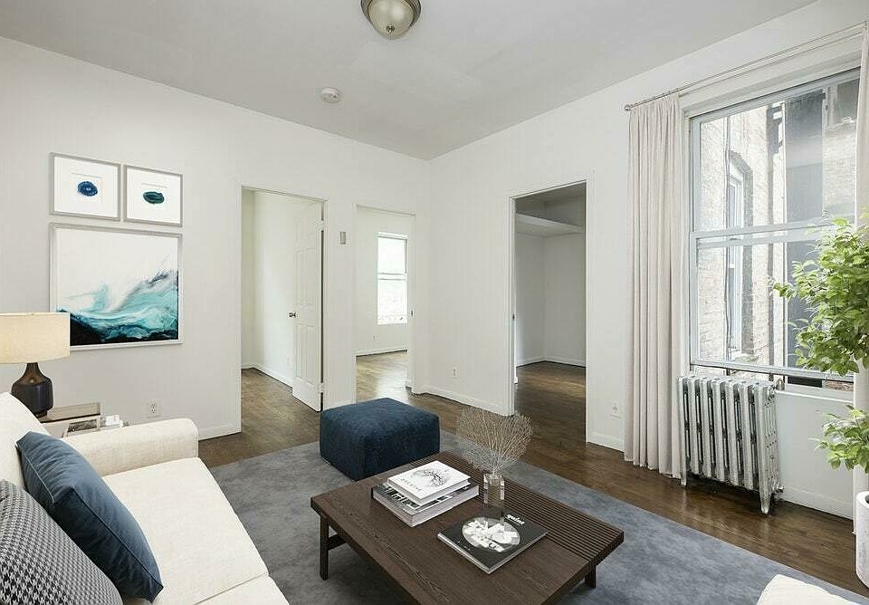 1st image of 155 E 92nd St #29
