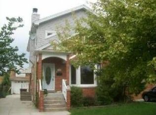 2320 Leyden Ave, River Grove, IL 60171