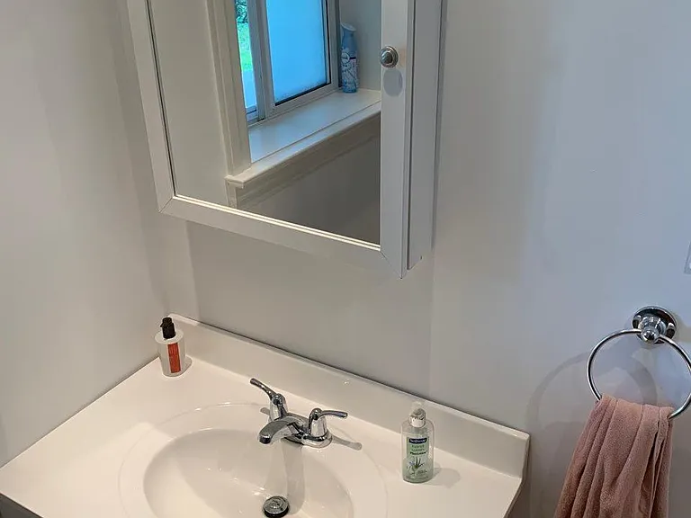34 Georgian Ln #B — Photo 10