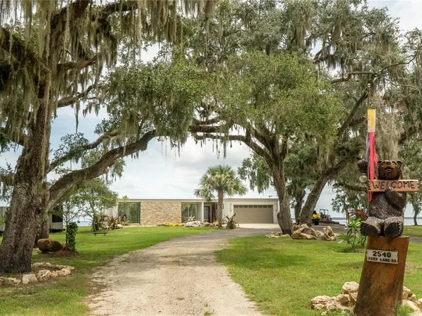 2540 Fort Lane Rd, Geneva, FL 32732