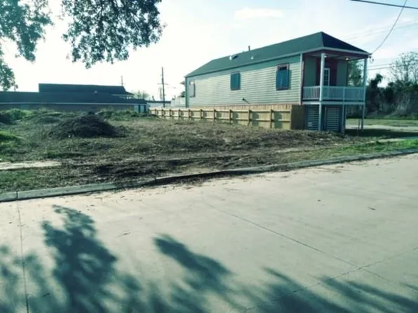 3226 Jackson Ave, New Orleans, LA 70125