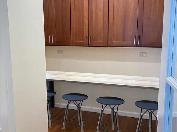 3rd image of 155 W 68th St #706/7