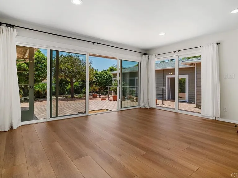 6014 Beaumont Ave — Photo 5