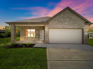 7714 N Howton St, Houston, TX 77028