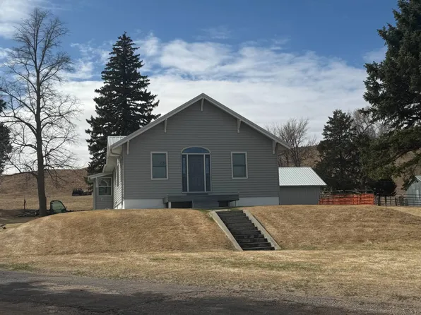 902 W Highway 2, Hyannis, NE 69350