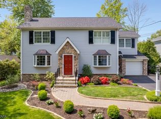 15 Carmine St, Chatham, NJ 07928