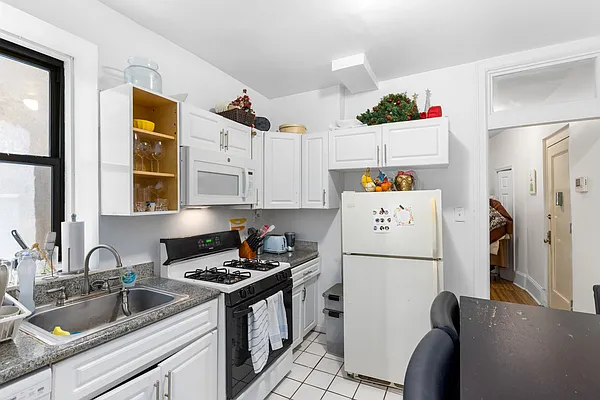 Rented by Loftey LLC | media 6