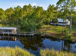 1 Lunsford Ln, Eastpoint, FL 32328