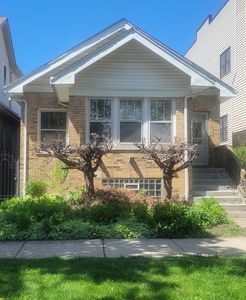 4212 N Mozart St, Chicago, IL, 60618