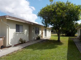 1925 SW Santa Barbara Pl APT 5, Cape Coral, FL 33991