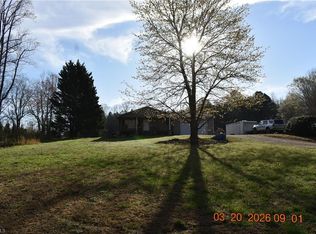 6640 Lake Brandt Rd, Tellico Plains, TN 37385