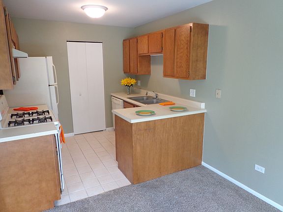 5th image of 626 N Deer Run Dr #13B12