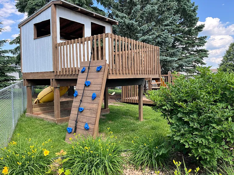 5918 Shetland Dr NW — Photo 52